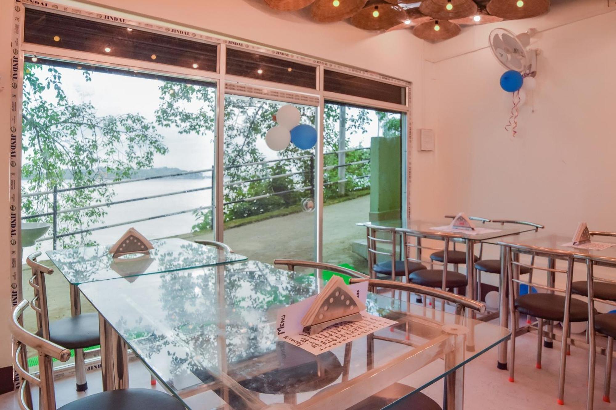 Hotel O Darshini Homes 구와하티 외부 사진